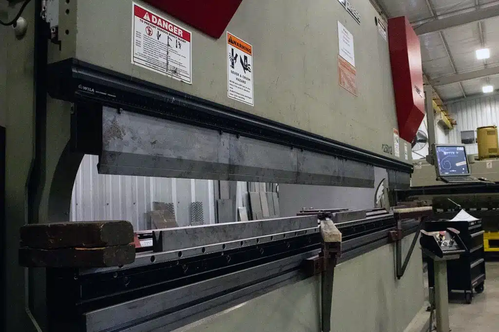 accupress brake for bending metals